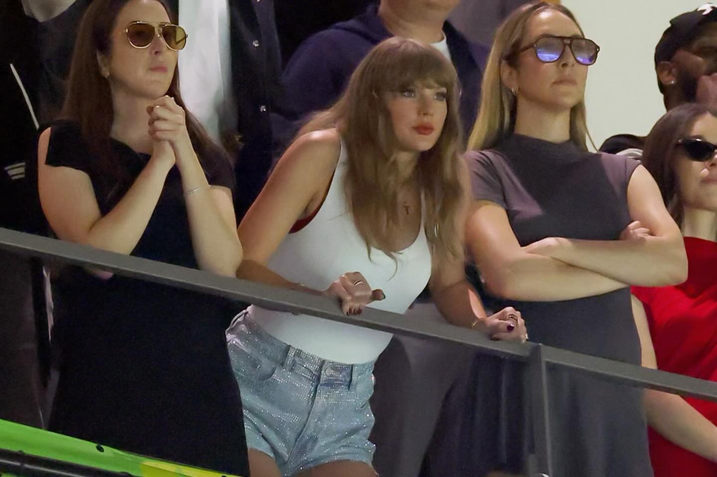 Taylor Swift at the Super Bowl: “She was the only one who had a worse night than the Chiefs.”