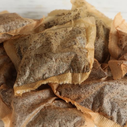 10 Genius Uses for Used Tea Bags